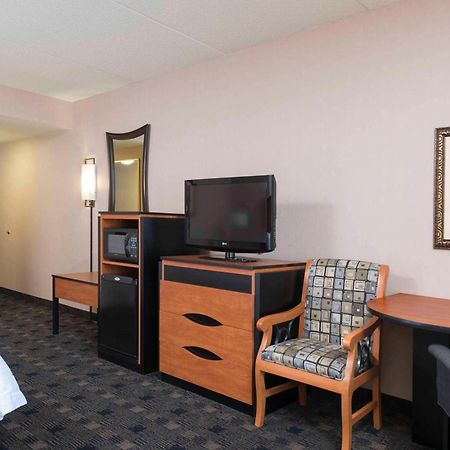 Hampton Inn And Suites Indianapolis-Фишерс Экстерьер фото